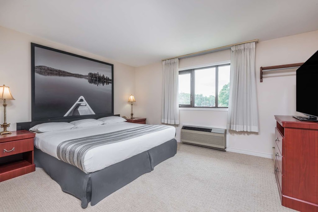 Super 8 by Wyndham Guelph | Silver Crk N, 281 Woodlawn Rd W, Guelph, ON N1H 7K7, Canada | Phone: (519) 836-5850