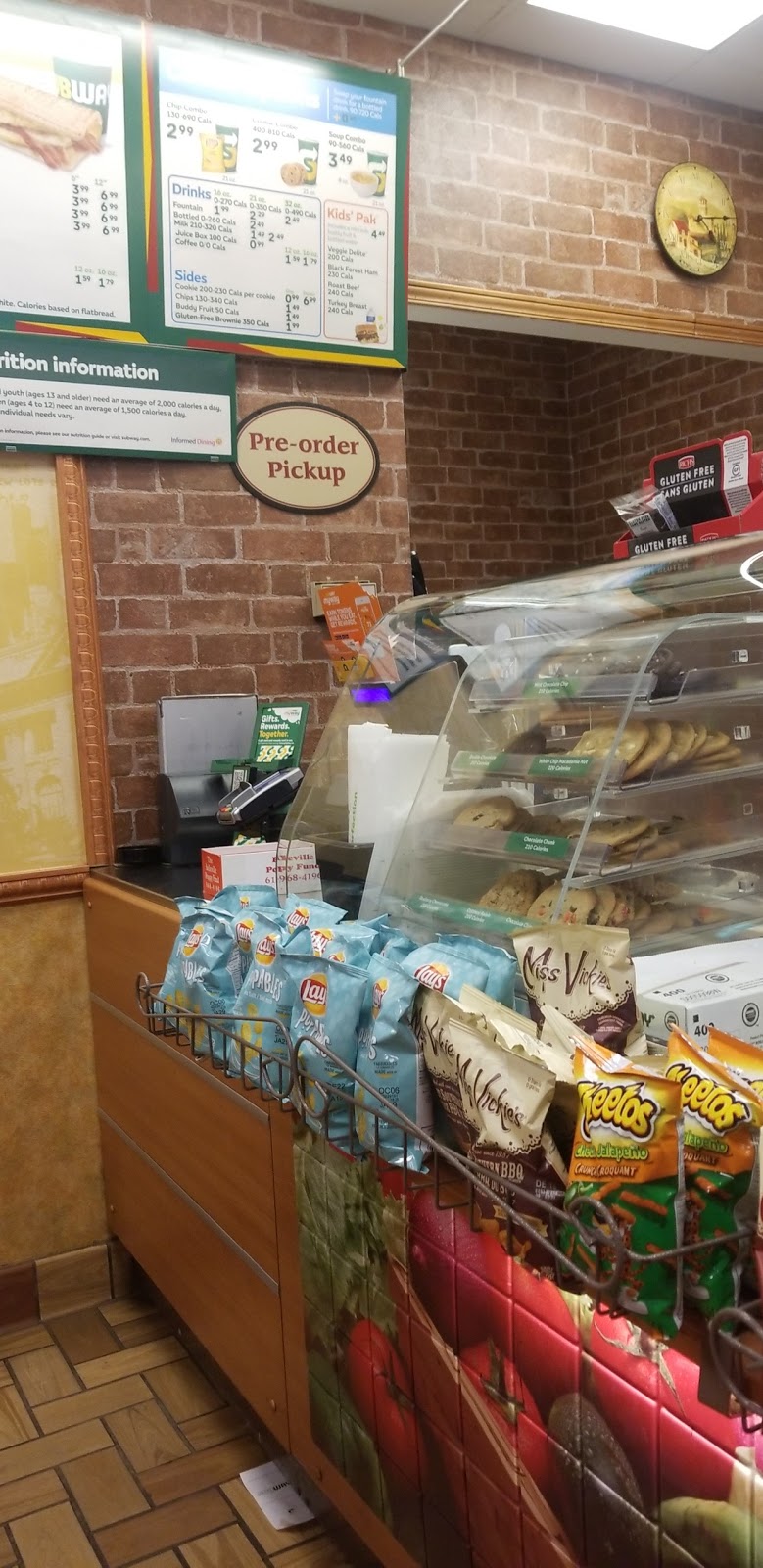 Subway | 48 Dundas St W Unit 3, Belleville, ON K8P 1A3, Canada | Phone: (613) 967-1727