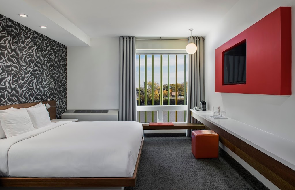 Mere Hotel | 333 Waterfront Dr, Winnipeg, MB R3B 0V1, Canada | Phone: (204) 594-0333