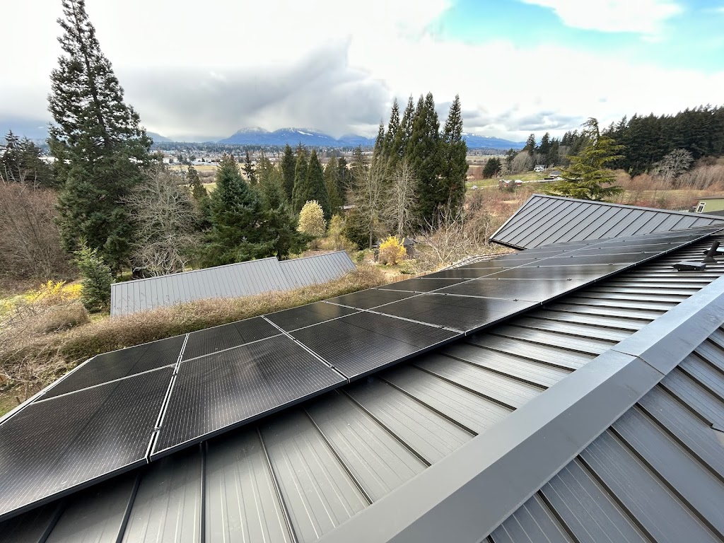 Hakai Energy Solutions | 2956B Ulverston Ave, Cumberland, BC V0R 1S0, Canada | Phone: (888) 604-3128