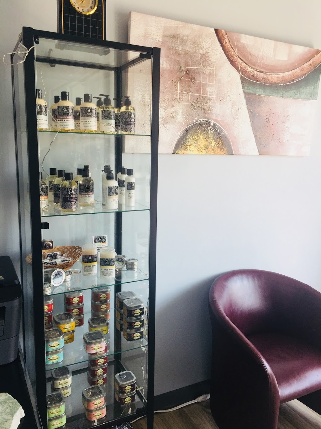 LINDEZA Body Sugaring & More | 877 Waverley St #8, Winnipeg, MB R3T 5P4, Canada | Phone: (204) 504-9044