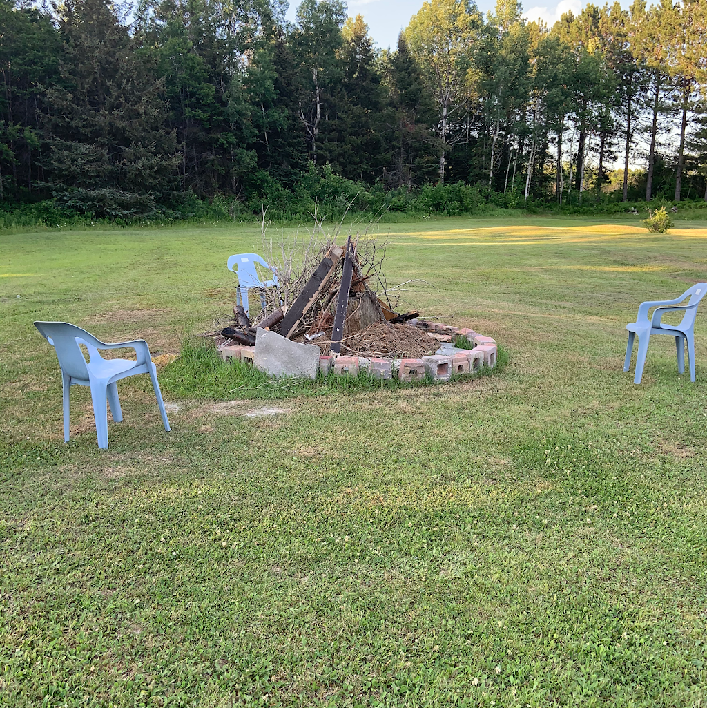 Alta Vista Motel | 381 Hwy 17 West, McKerrow, ON P0P 1M0, Canada | Phone: (705) 869-2520