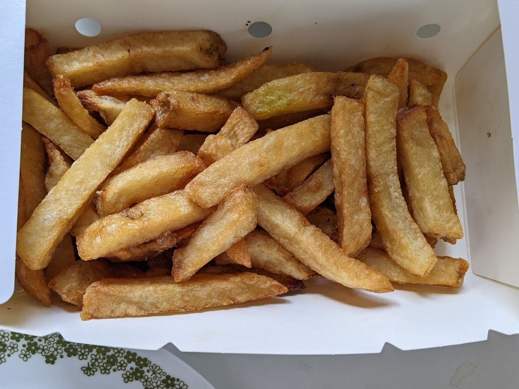 Halibut House Fish & Chips | 7555 Montrose Rd, Niagara Falls, ON L2H 2E9, Canada | Phone: (905) 354-4666