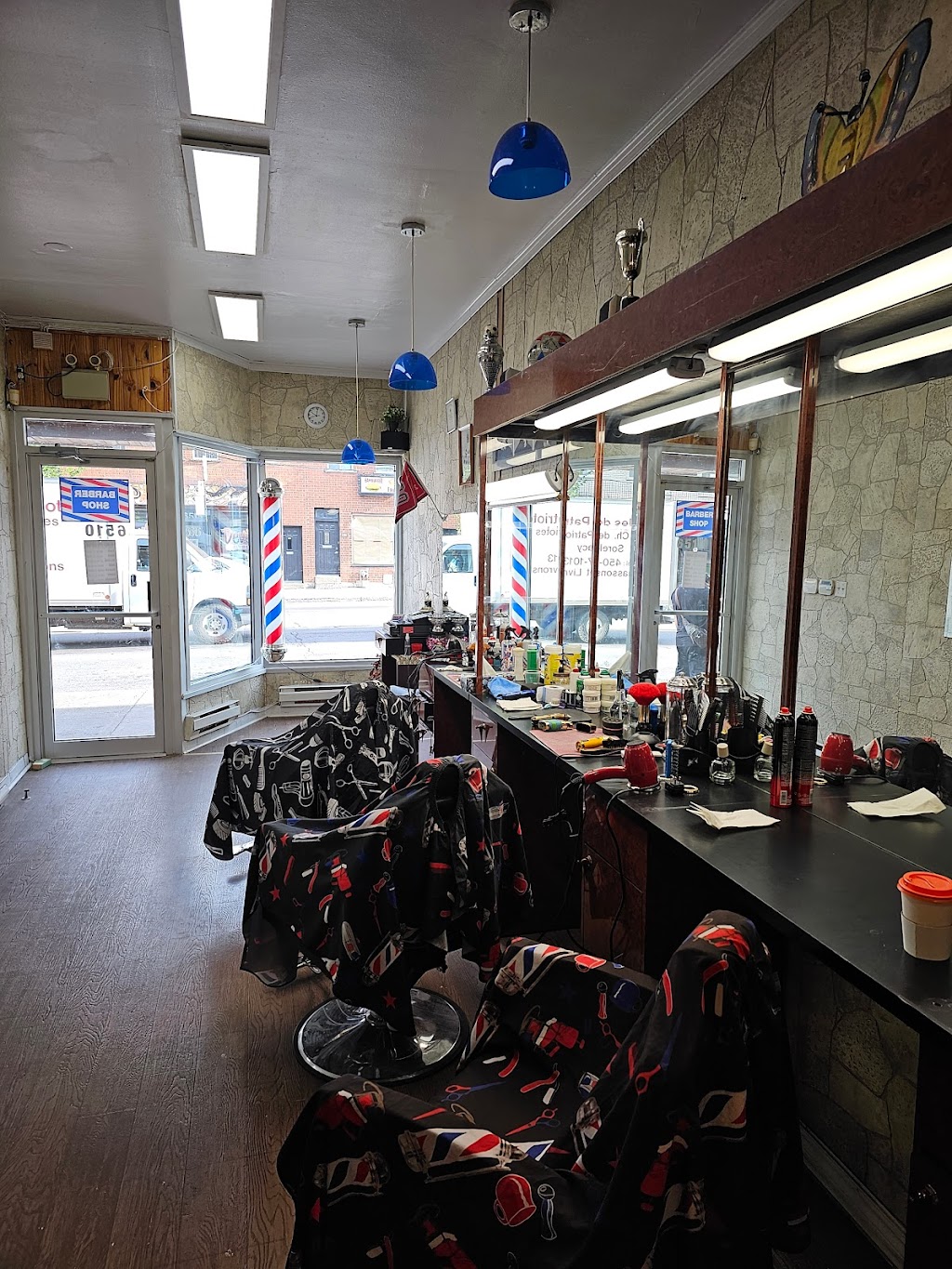 Salon de coiffure Méditérannée | 6510 Av. Papineau, Montréal, QC H2G 2X2, Canada | Phone: (514) 725-6660