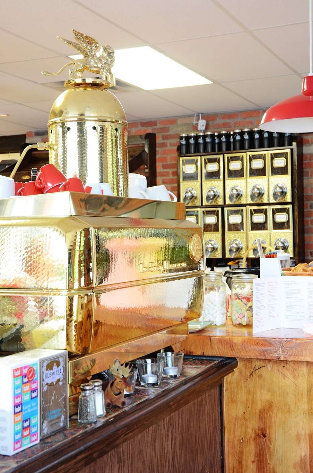 Boulangerie Lazio | 1290 Bd des Seigneurs, Terrebonne, QC J6W 4Z1, Canada | Phone: (450) 471-9830
