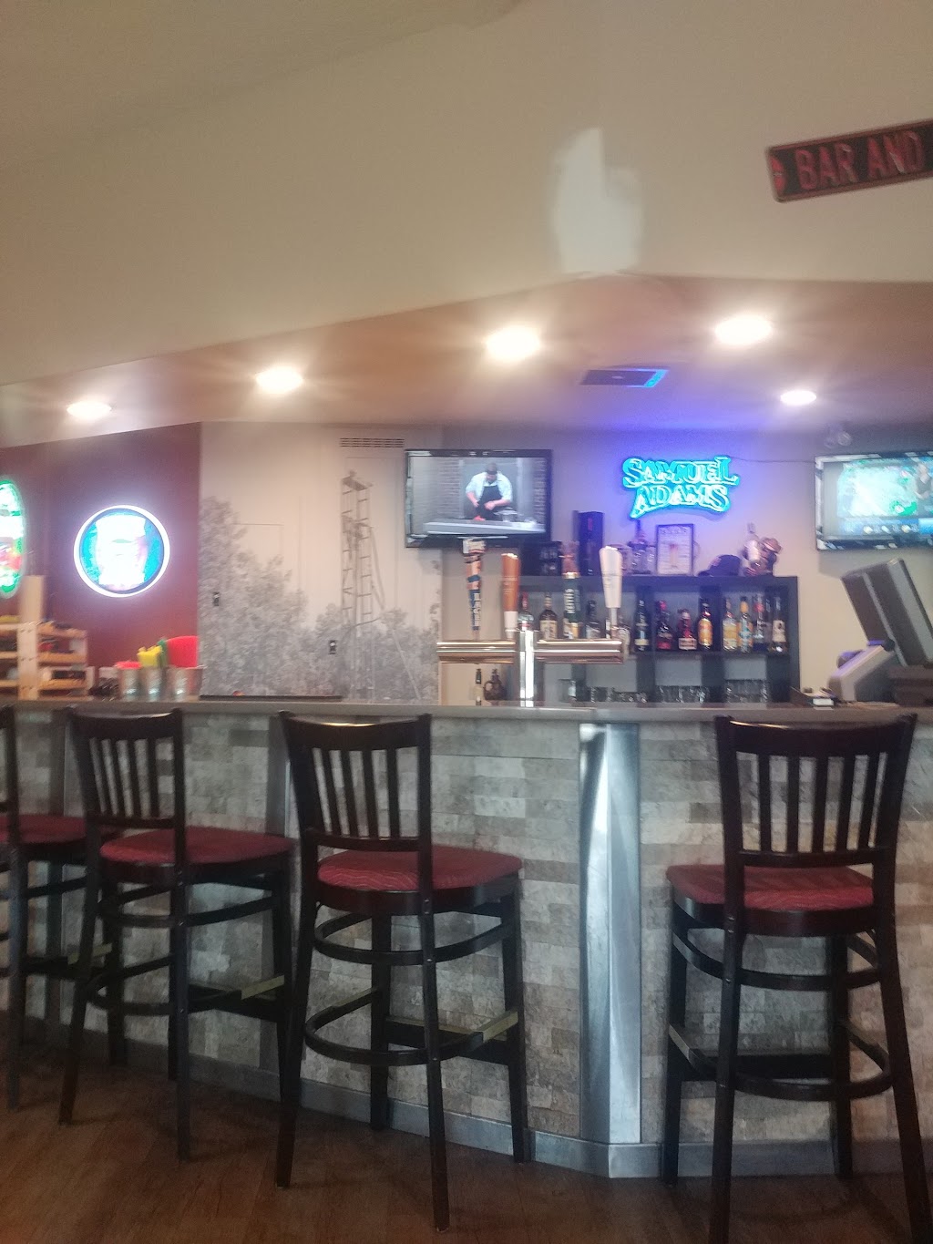 Royal Pizza | 7712 Sparrow Dr, Leduc, AB T9E 8A5, Canada | Phone: (780) 986-3383