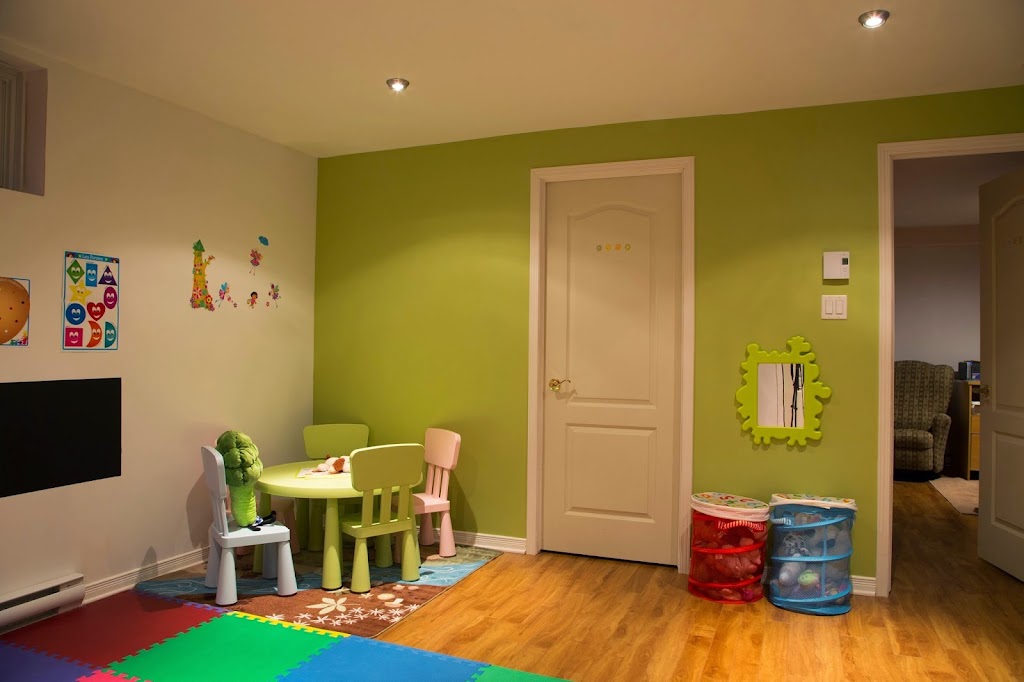 Nursery Les Mininourstm | 214 Rue des Sittelles, Châteauguay, QC J6K 0G6, Canada | Phone: (438) 832-2511