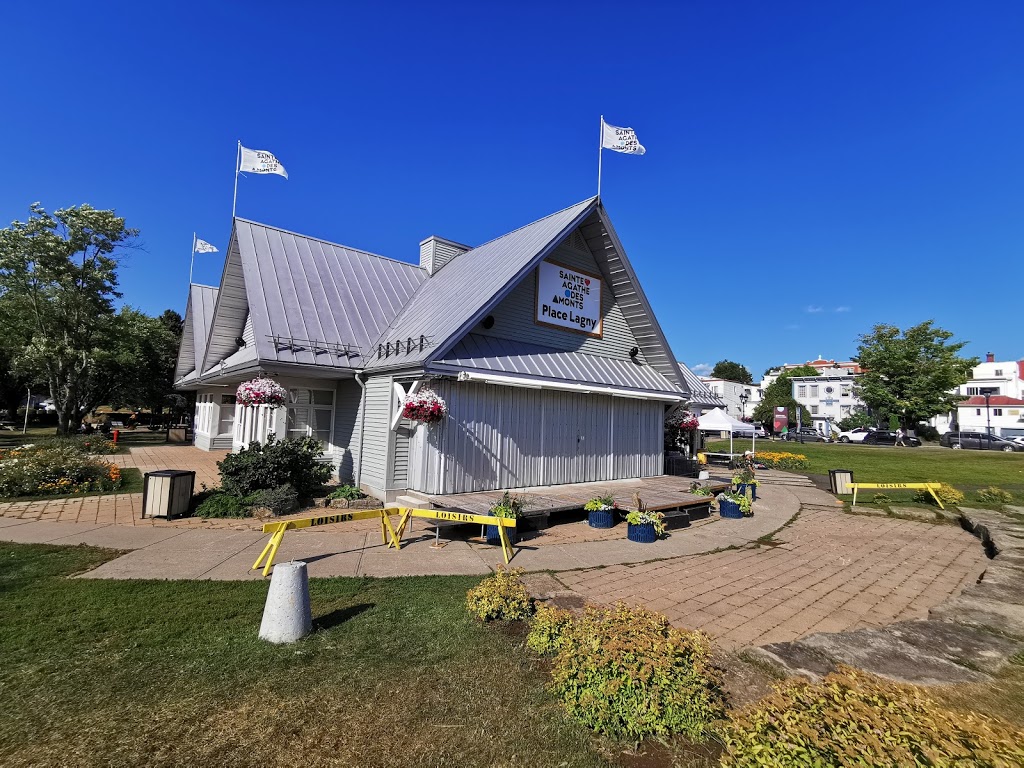 Place Lagny | 2 Rue Saint Louis, Sainte-Agathe-des-Monts, QC J8C 2A2, Canada | Phone: (819) 326-4595