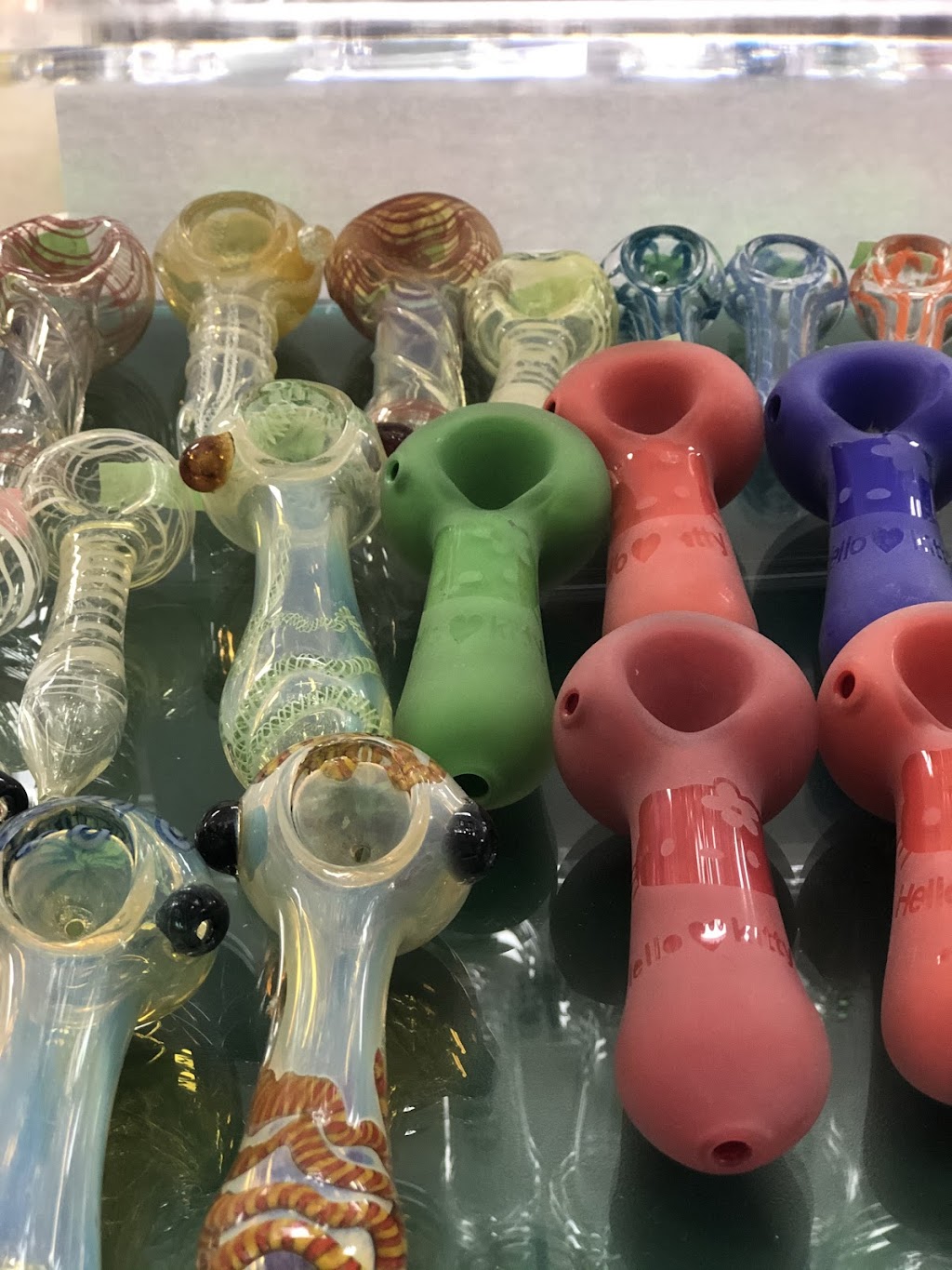 Springbank Head shop | 360 Springbank Dr #6, London, ON N6J 1G5, Canada | Phone: (519) 474-3339