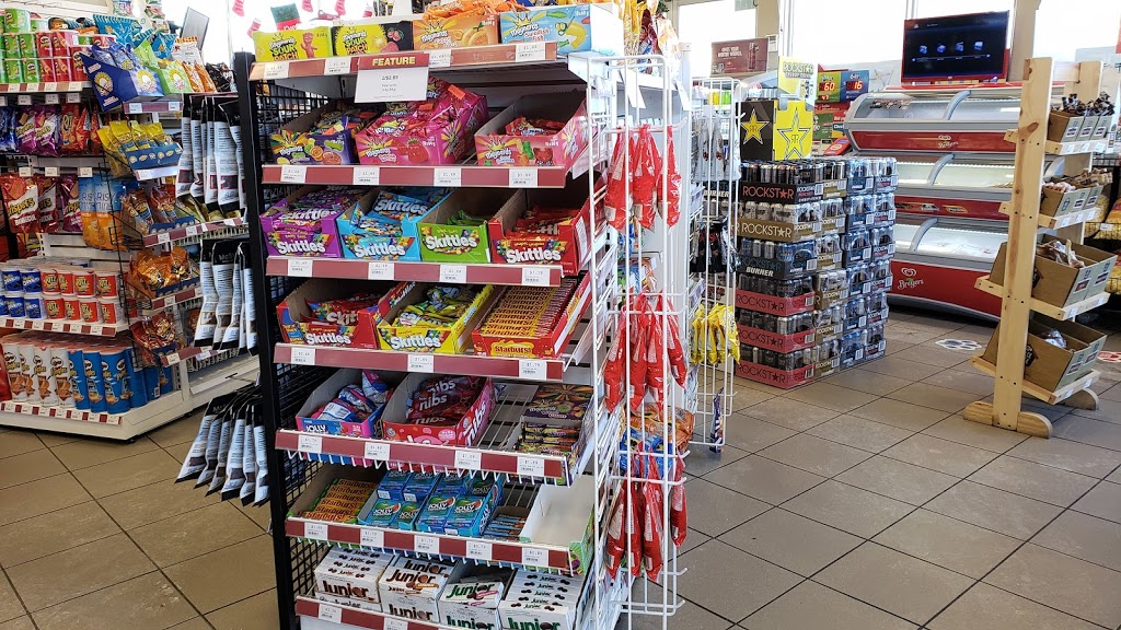McDonalds | 3291 Lake Thomas Dr, Fall River, NS B2T 1E6, Canada | Phone: (902) 860-3007