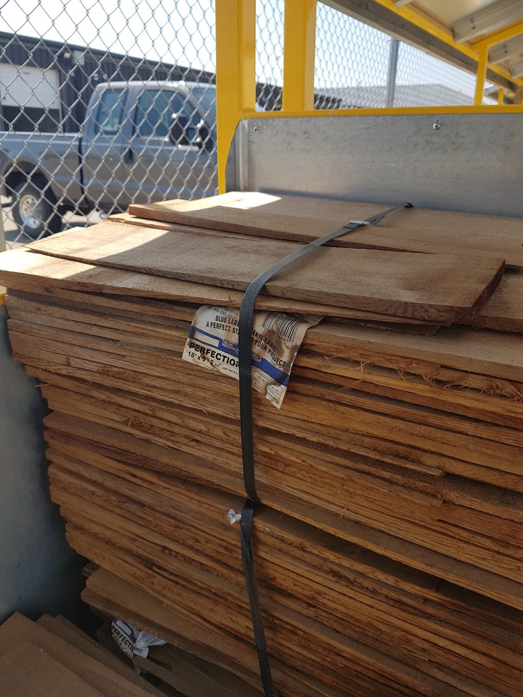 Roofmart | 4715 78A Street Close, Red Deer, AB T4P 2G9, Canada | Phone: (403) 341-4121