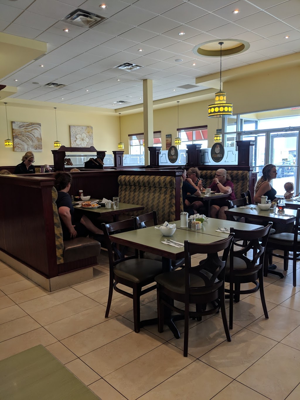 Eggspress | 17665 Rue Charles, Mirabel, QC J7J 1P3, Canada | Phone: (450) 420-1212