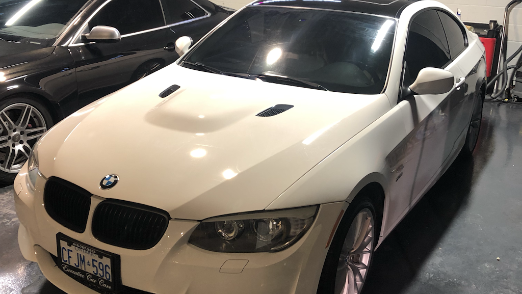 Executive Auto Collision | 6380 Northwest Dr, Mississauga, ON L4V 1J7, Canada | Phone: (416) 966-4446