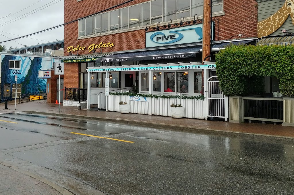FIVE Kitchen & Oyster Bar | 15047 Marine Dr, White Rock, BC V4B 1C5, Canada | Phone: (604) 538-8153