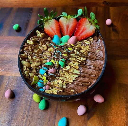 Unbelievabowl Smoothie Bowls | 420 Leacock Dr unit j, Barrie, ON L4N 5G5, Canada | Phone: (249) 880-5070