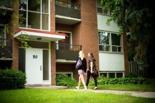 Queen and Palmer Apartments - Balnar Management | 63 Queen St, Guelph, ON N1E 4R9, Canada | Phone: (519) 239-6234