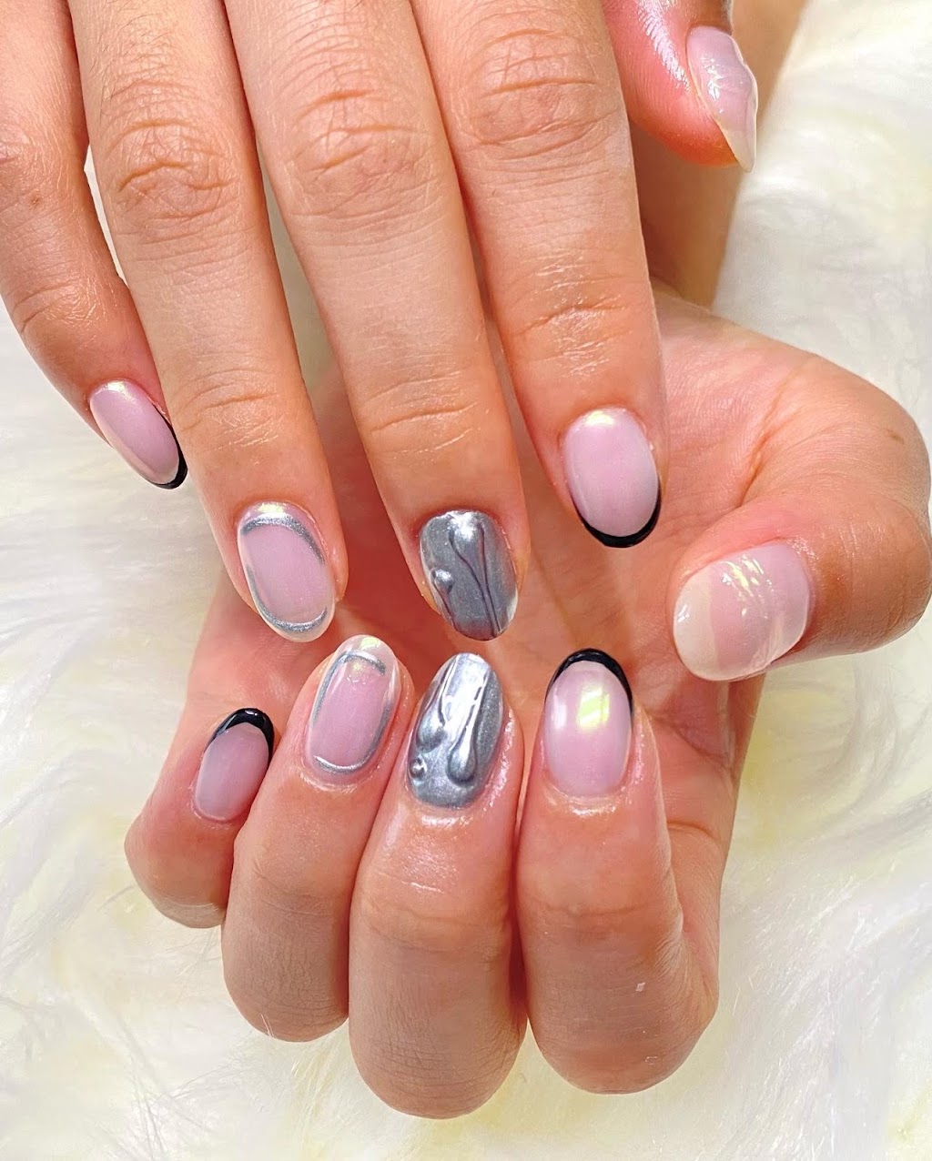 Kiki Nail Studio | 22 Queen St E, Cambridge, ON N3C 2A6, Canada | Phone: (519) 721-7668