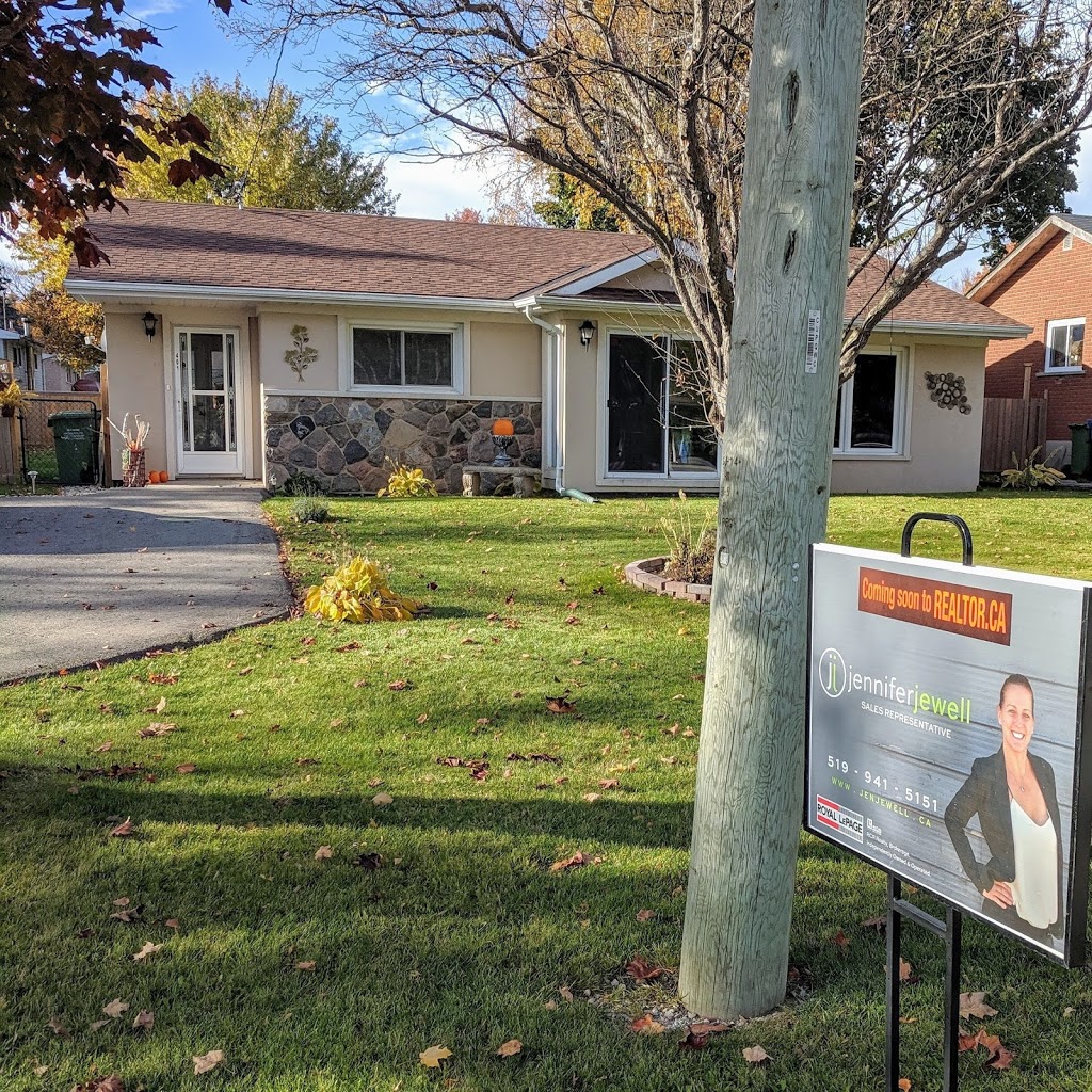 Jennifer Jewell - Real Estate Agents, Realtors | 75 First St #14, Orangeville, ON L9W 2E7, Canada | Phone: (647) 490-4824