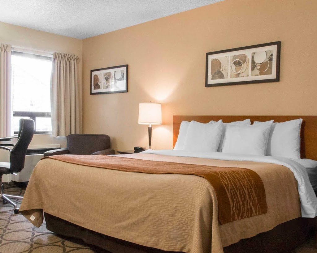 Comfort Inn Airport | 1770 Sargent Ave, Winnipeg, MB R3H 0C8, Canada | Phone: (204) 783-5627