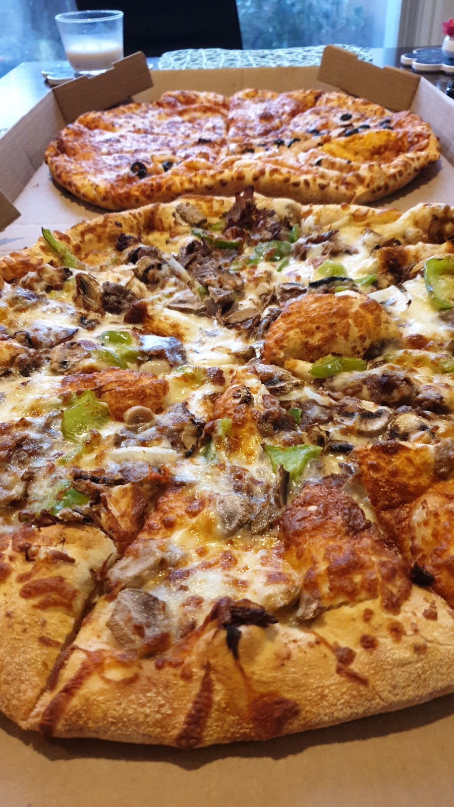 Dominos Pizza | 801 Matheson Blvd W, Mississauga, ON L5V 2N6, Canada | Phone: (905) 755-0596