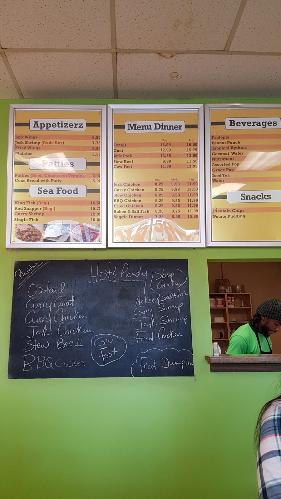 Caribbean Island Spice | 1725 Wyandotte St W, Windsor, ON N9B 1J1, Canada | Phone: (519) 915-5837