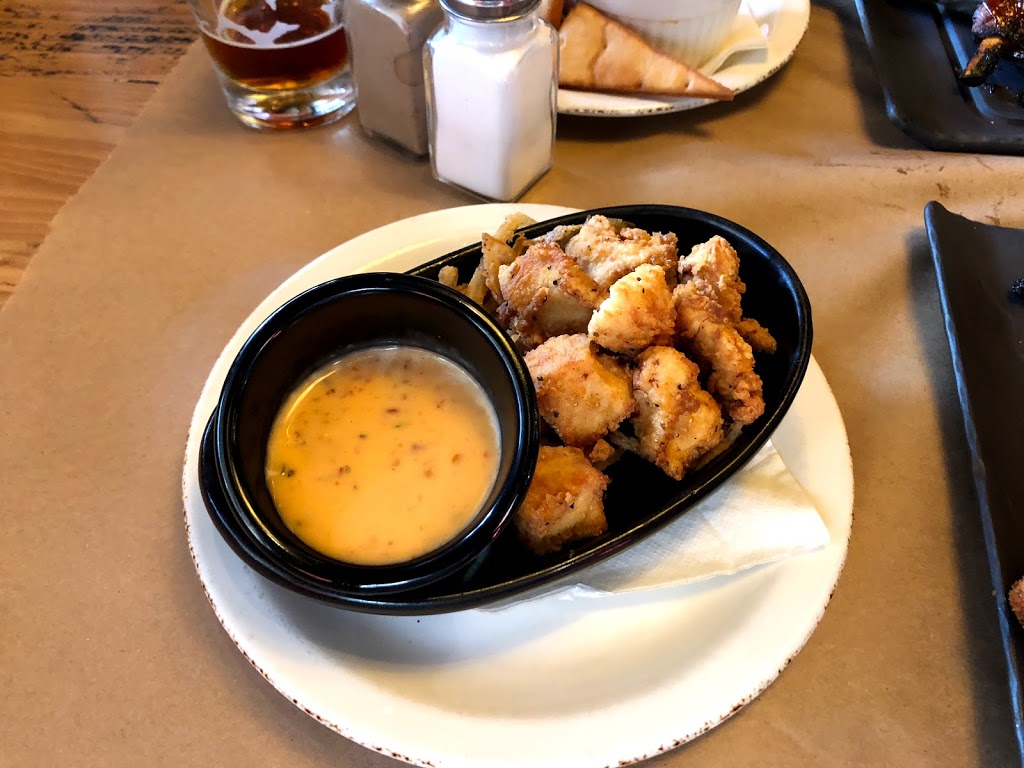 Montanas | 225 Mapleton Rd, Moncton, NB E1C 0G9, Canada | Phone: (506) 384-7427