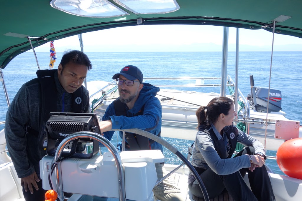 Calma Sailing | 3639 Saanich Rd, Victoria, BC V8X 1X5, Canada | Phone: (778) 676-0825