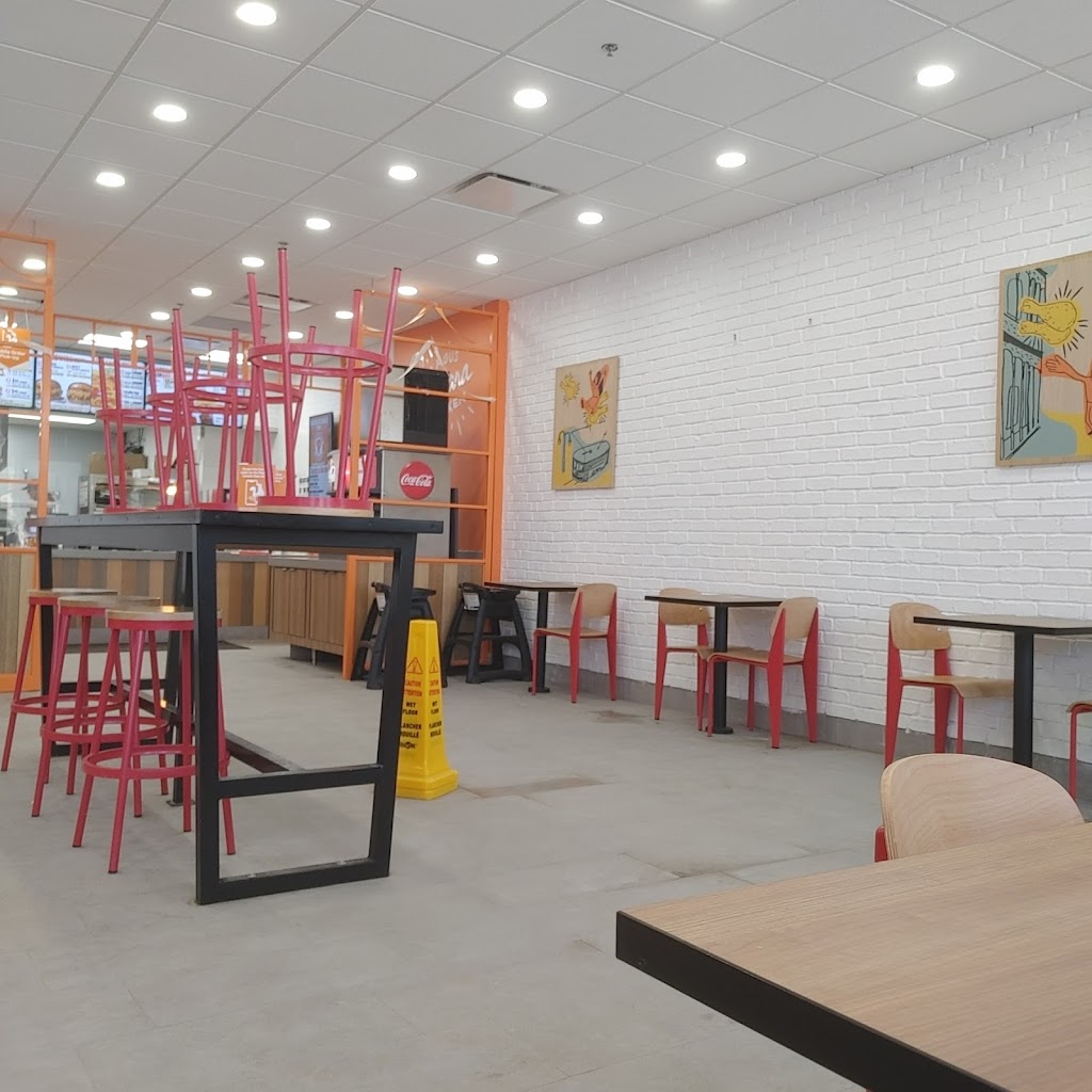 Popeyes Louisiana Kitchen | 72 Baldwin St unit 105, Whitby, ON L1M 1A3, Canada | Phone: (905) 655-0644