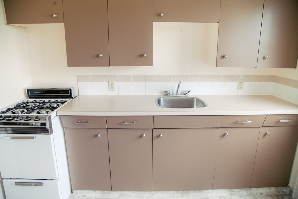 Strathearn Heights Apartments | 8768 96 Ave NW, Edmonton, AB T6C 2B2, Canada | Phone: (780) 469-3080