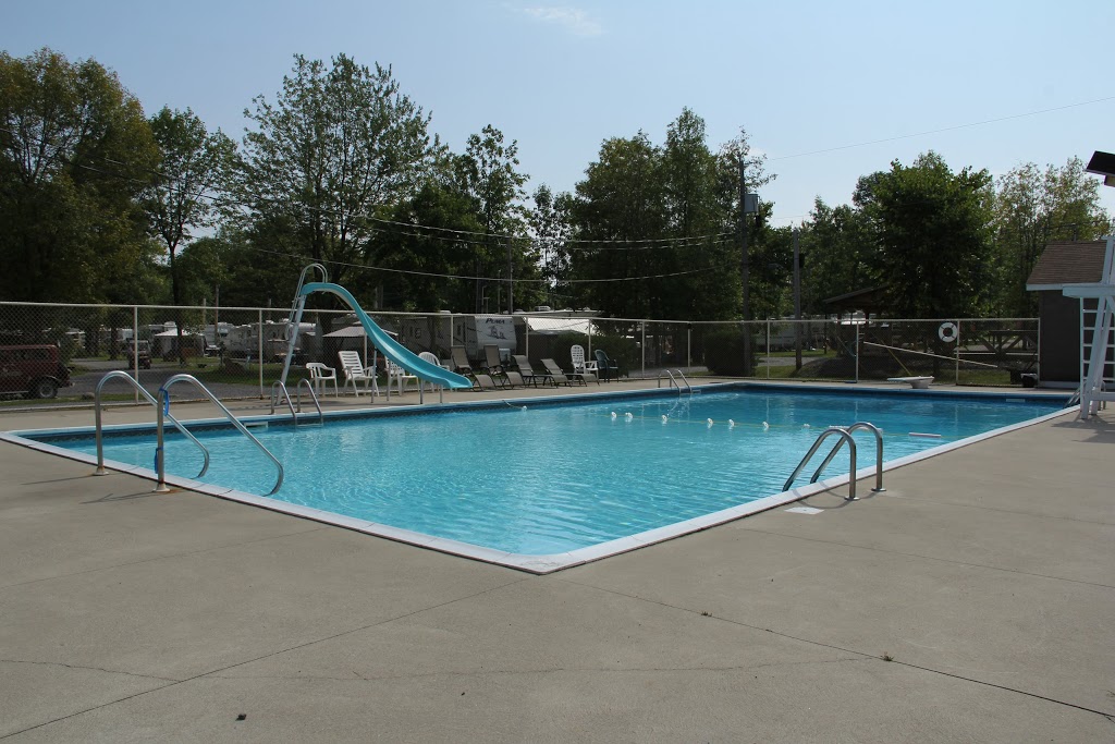 Camping Trans-Canadien | 960 Chemin de la Baie, Rigaud, QC J0P 1P0, Canada | Phone: (514) 990-6647