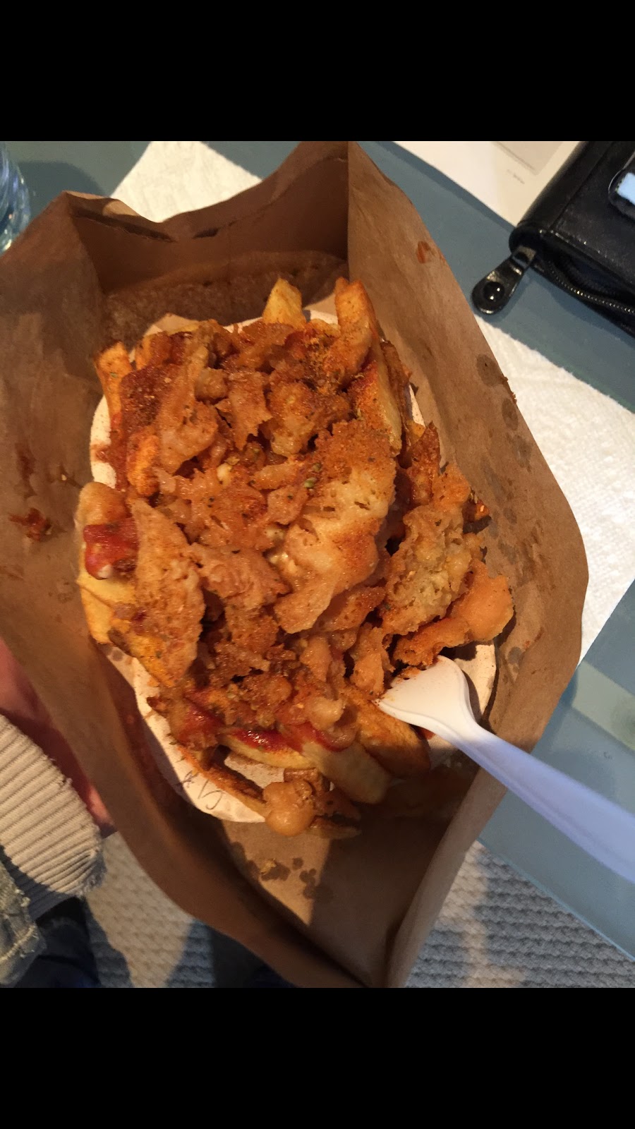P Bs Fish & Chips | 555 Rossland Rd E, Oshawa, ON L1K 1K8, Canada | Phone: (905) 579-6666