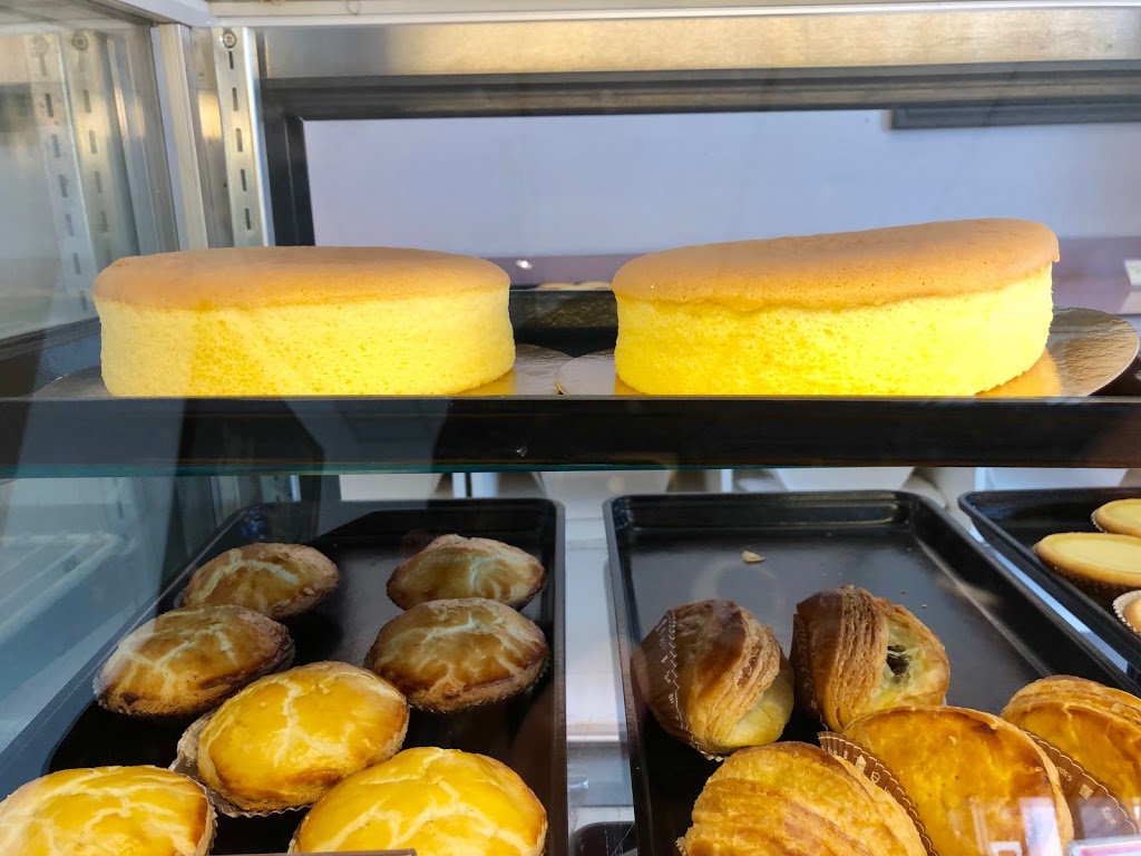 Annas Cake House | 5510 Cambie St, Vancouver, BC V5Z 3A2, Canada | Phone: (604) 325-8214