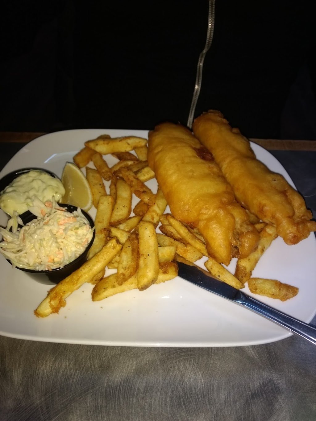 Touchdown Willys Tap & Grill | 249 St Catharines St, Smithville, ON L0R 2A0, Canada | Phone: (905) 957-8448
