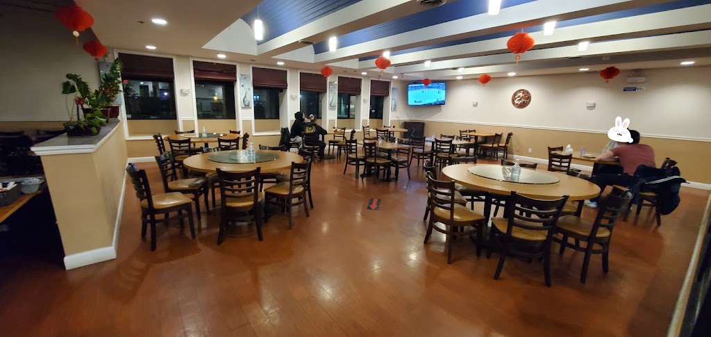 Golden Dragon Palace | 7000 McLeod Rd Suite 8, Niagara Falls, ON L2G 7K3, Canada | Phone: (905) 356-8668