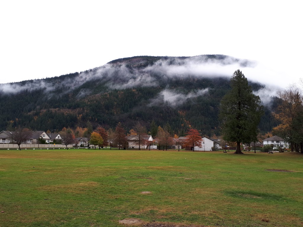 Harrison Hot Springs Elementary | 501 Hot Springs Rd, Harrison Hot Springs, BC V0M 1K0, Canada | Phone: (604) 796-2838