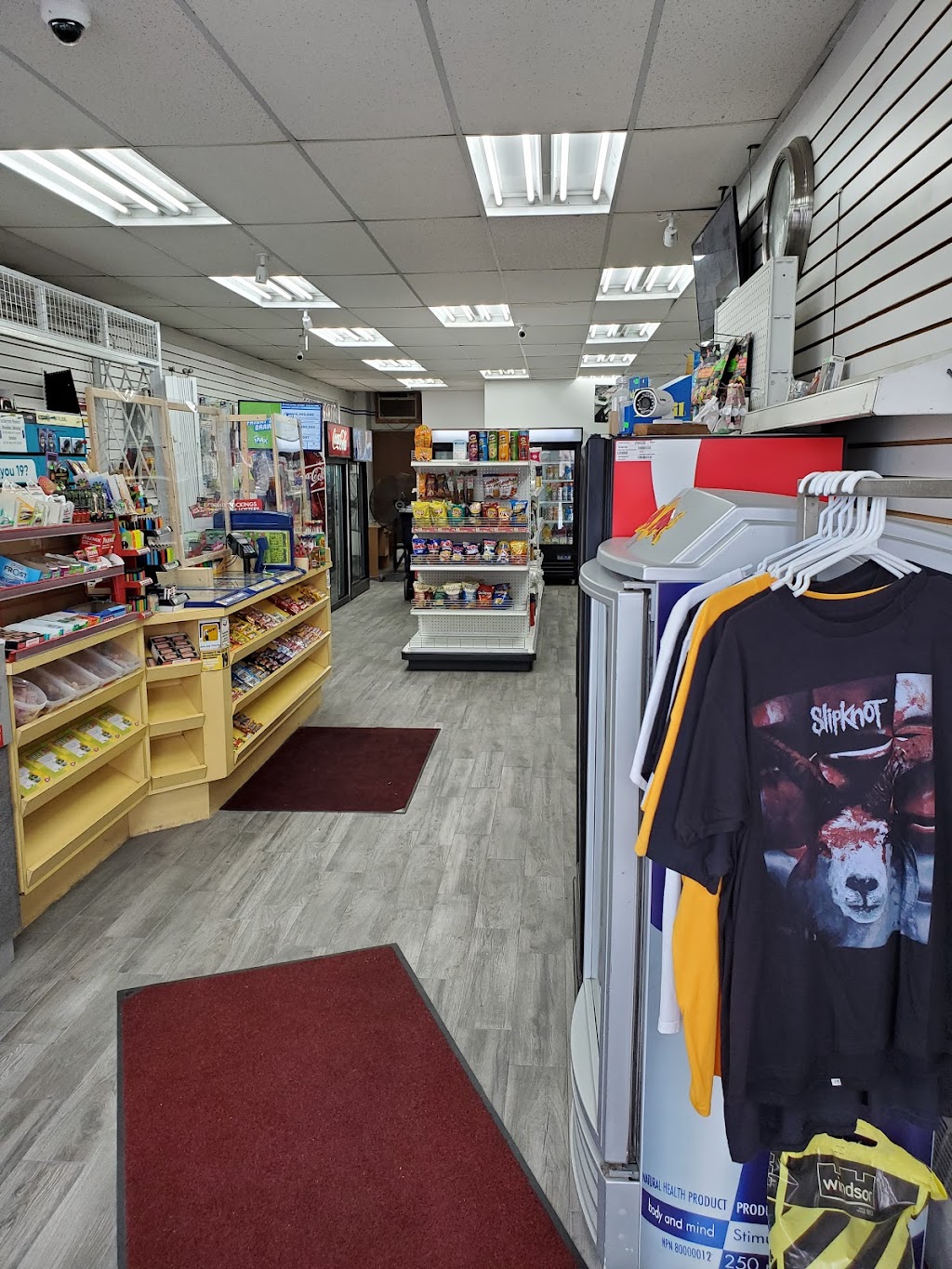FastBTC Bitcoin ATM - Maple Convenience | 3830 Bloor St W, Etobicoke, ON M9B 1K8, Canada | Phone: (888) 832-1282