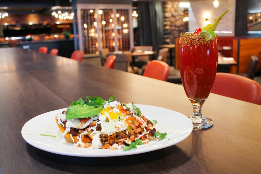 Martinis Bar & Patio | 2980 King St E, Kitchener, ON N2A 1A9, Canada | Phone: (519) 893-6570