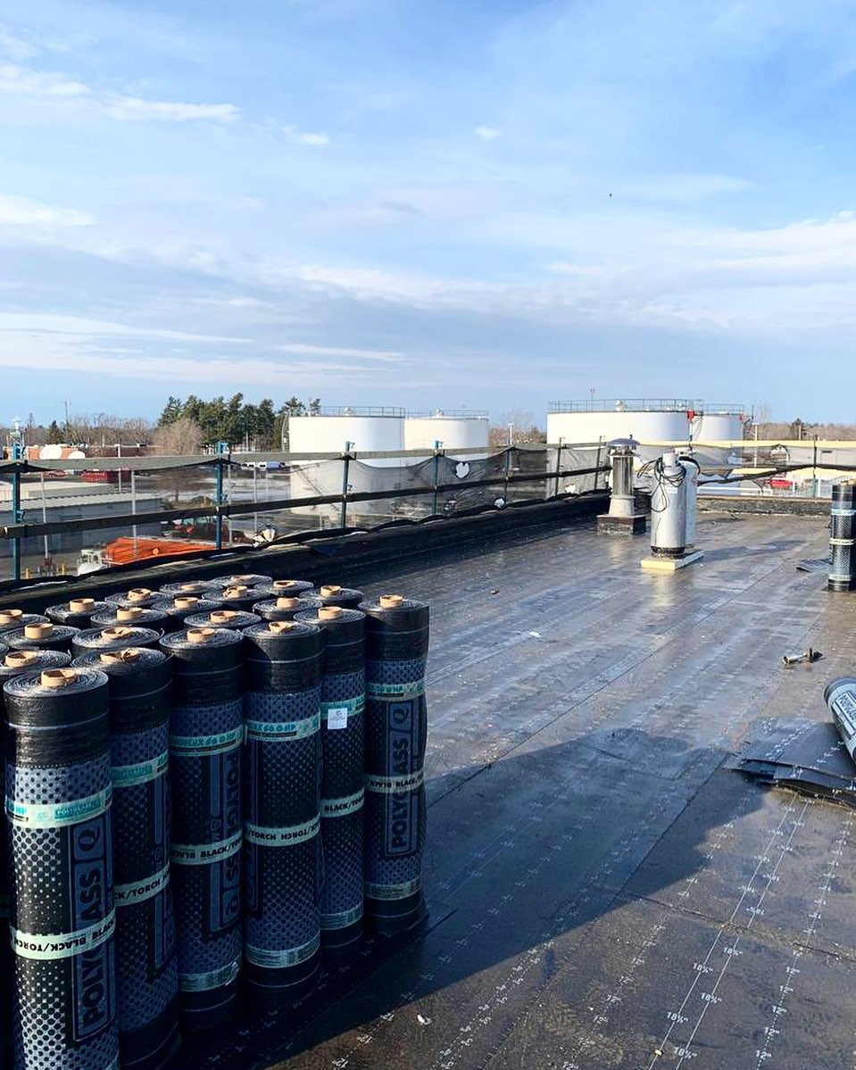 Wolfenburg Roofing | 81 Montréal Rd, Ottawa, ON K1L 6E8, Canada | Phone: (613) 800-9058