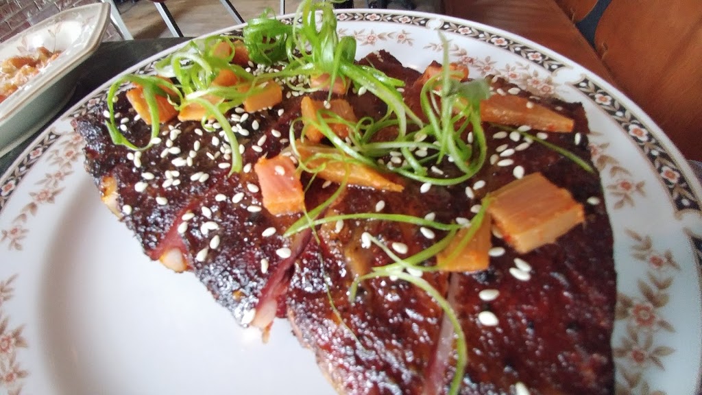 Pigeonhole | 306 17 Ave SW, Calgary, AB T2S 0A8, Canada | Phone: (403) 452-4694