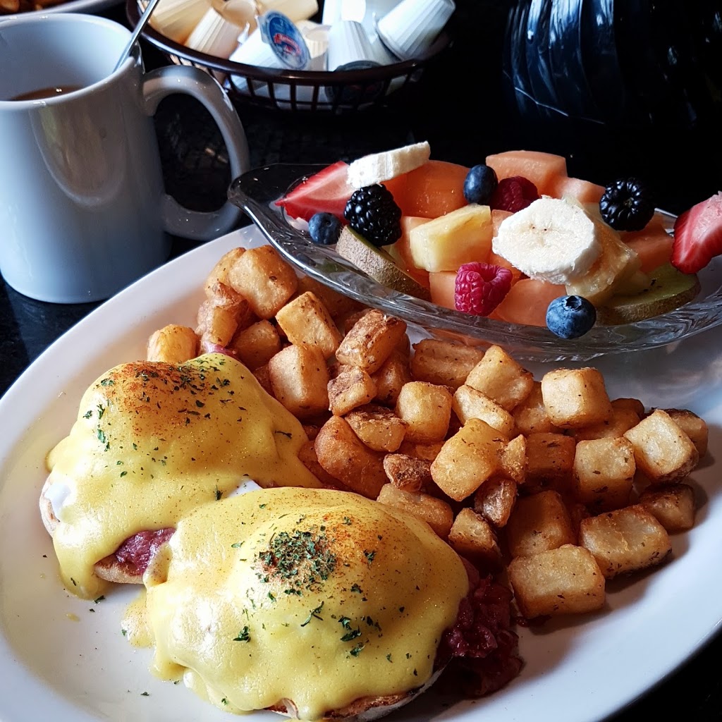 Angels Restaurant - Family Restaurant Kitchener | 751 Victoria St S, Kitchener, ON N2M 5N4, Canada | Phone: (519) 581-1158