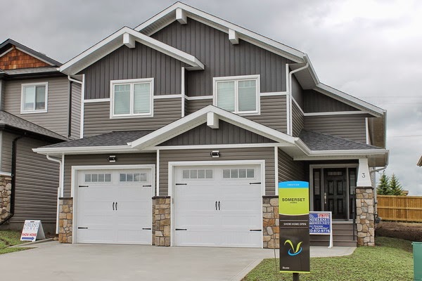 Somerset Homes | 19 Firdale Rd, Sylvan Lake, AB T4S 2M6, Canada | Phone: (403) 872-9776