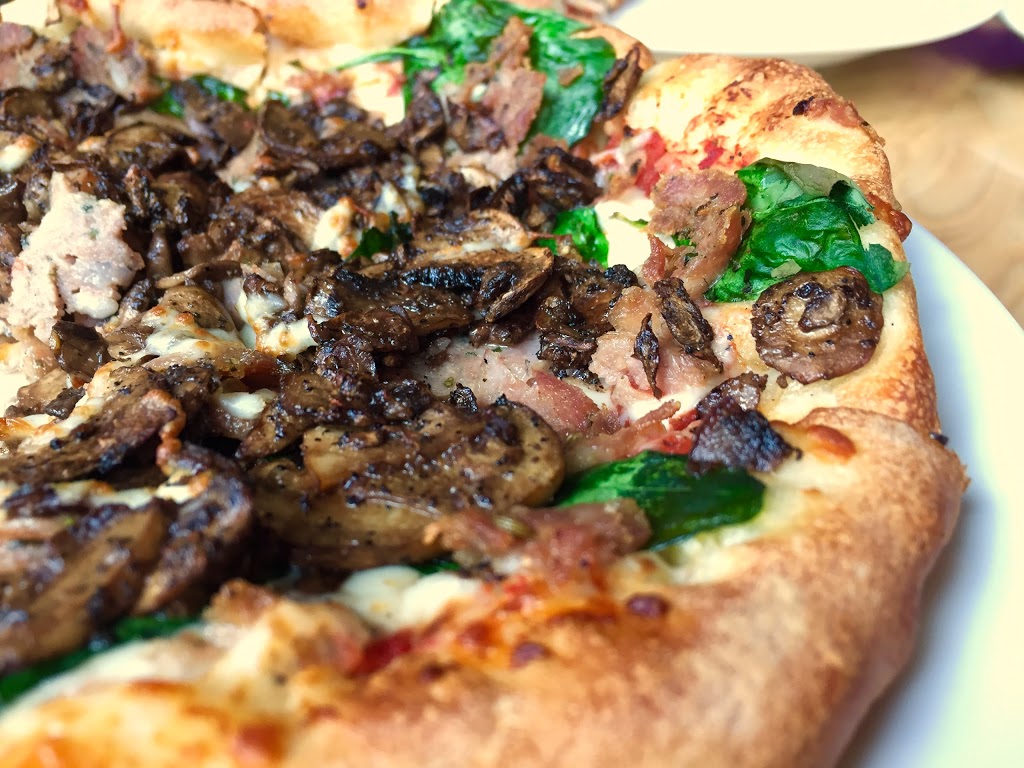 Tomavinos Ristorante | 1113 Marginal Rd, Halifax, NS B3H 4P7, Canada | Phone: (902) 425-9111