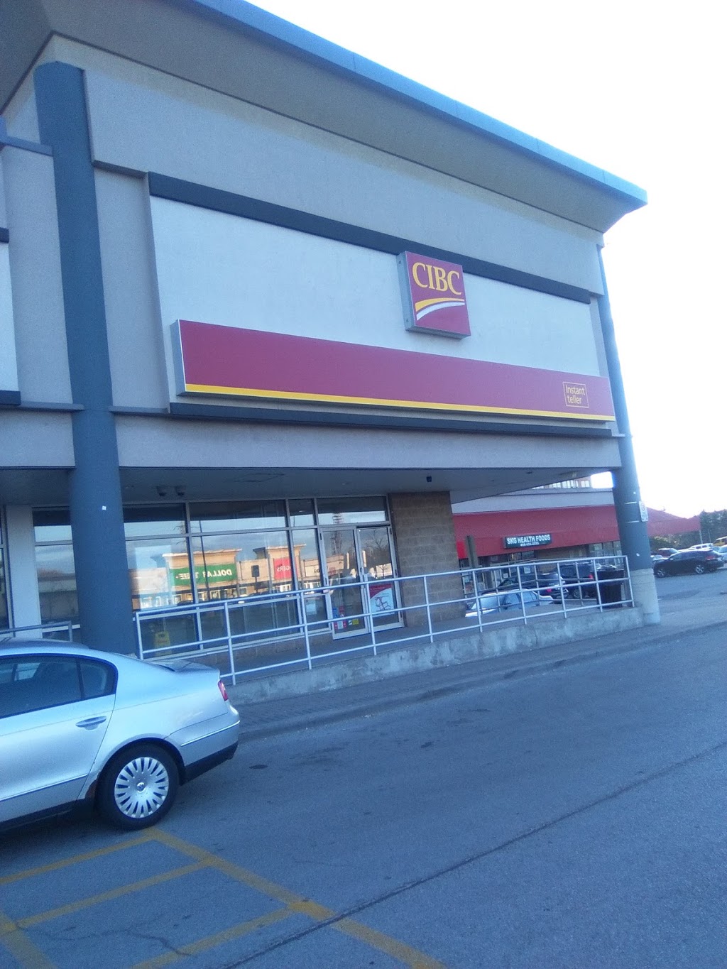 CIBC Branch with ATM | 2400 Eglinton Ave W, York, ON M6M 1S6, Canada | Phone: (416) 651-5244