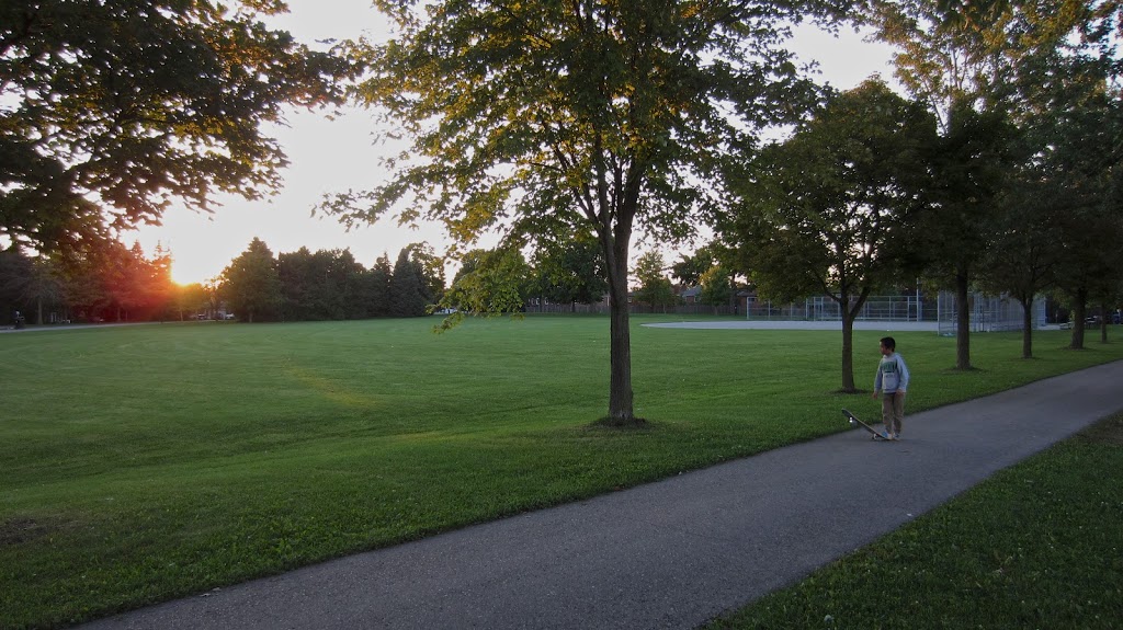 Goldhawk Park | 250 Goldhawk Trail, Scarborough, ON M1V 3W8, Canada | Phone: (416) 396-8964