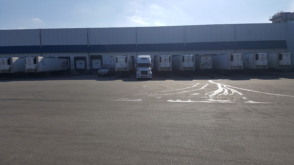Versacold Logistic Services | 200 Dawson Rd N, Winnipeg, MB R2J 0S7, Canada | Phone: (204) 233-0237