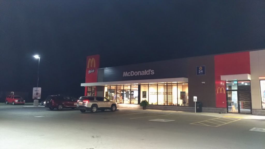McDonalds | 1635 Essex County Rd 22, Belle River, ON N0R 1A0, Canada | Phone: (519) 727-5877