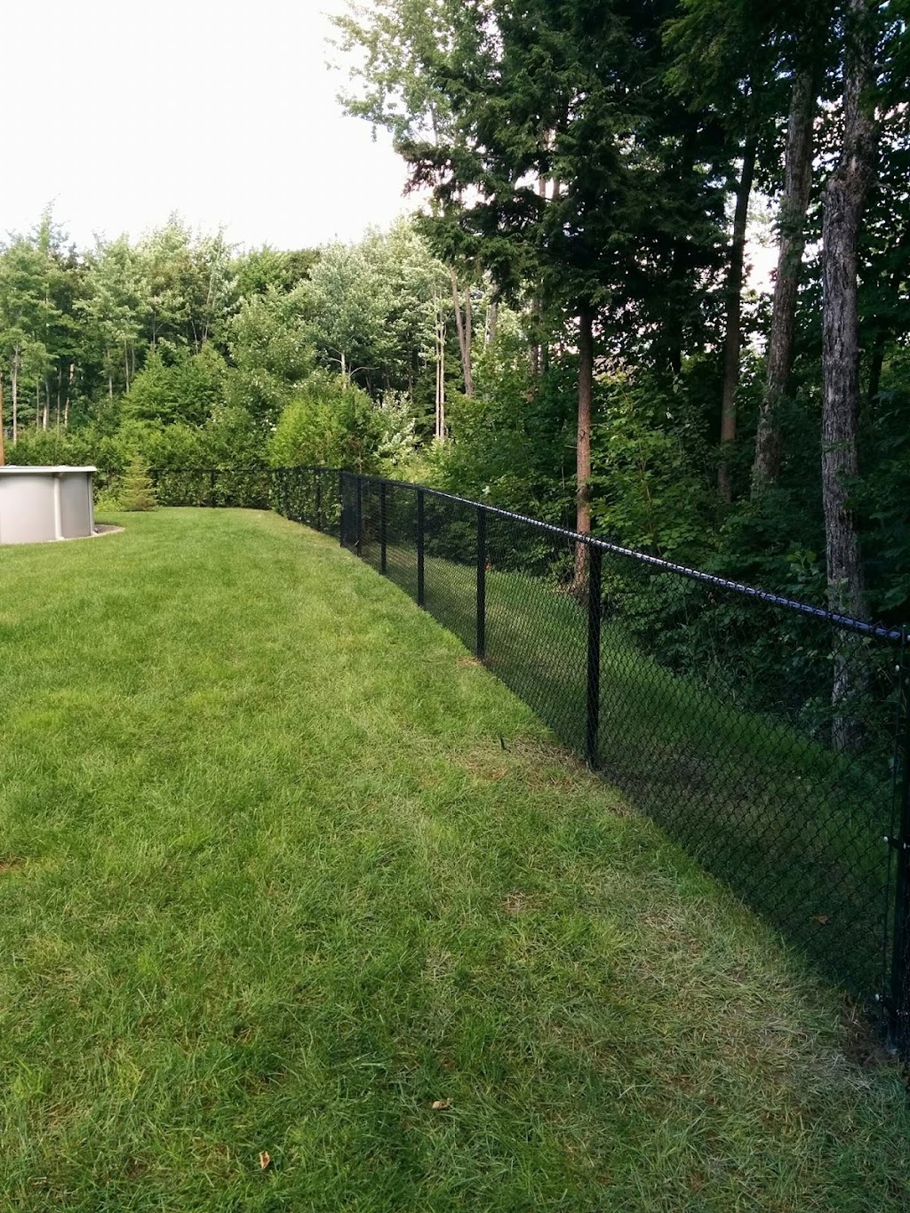 Clôture SoluNord | 128 Rue Larivière, Saint-Colomban, QC J5K 1E5, Canada | Phone: (514) 569-7729