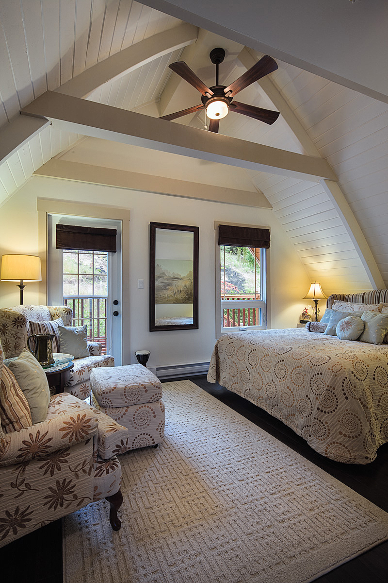 Chez Nicole Bed and Breakfast | 1194 Pettman Rd, West Kelowna, BC V1Z 2R7, Canada | Phone: (250) 212-1855