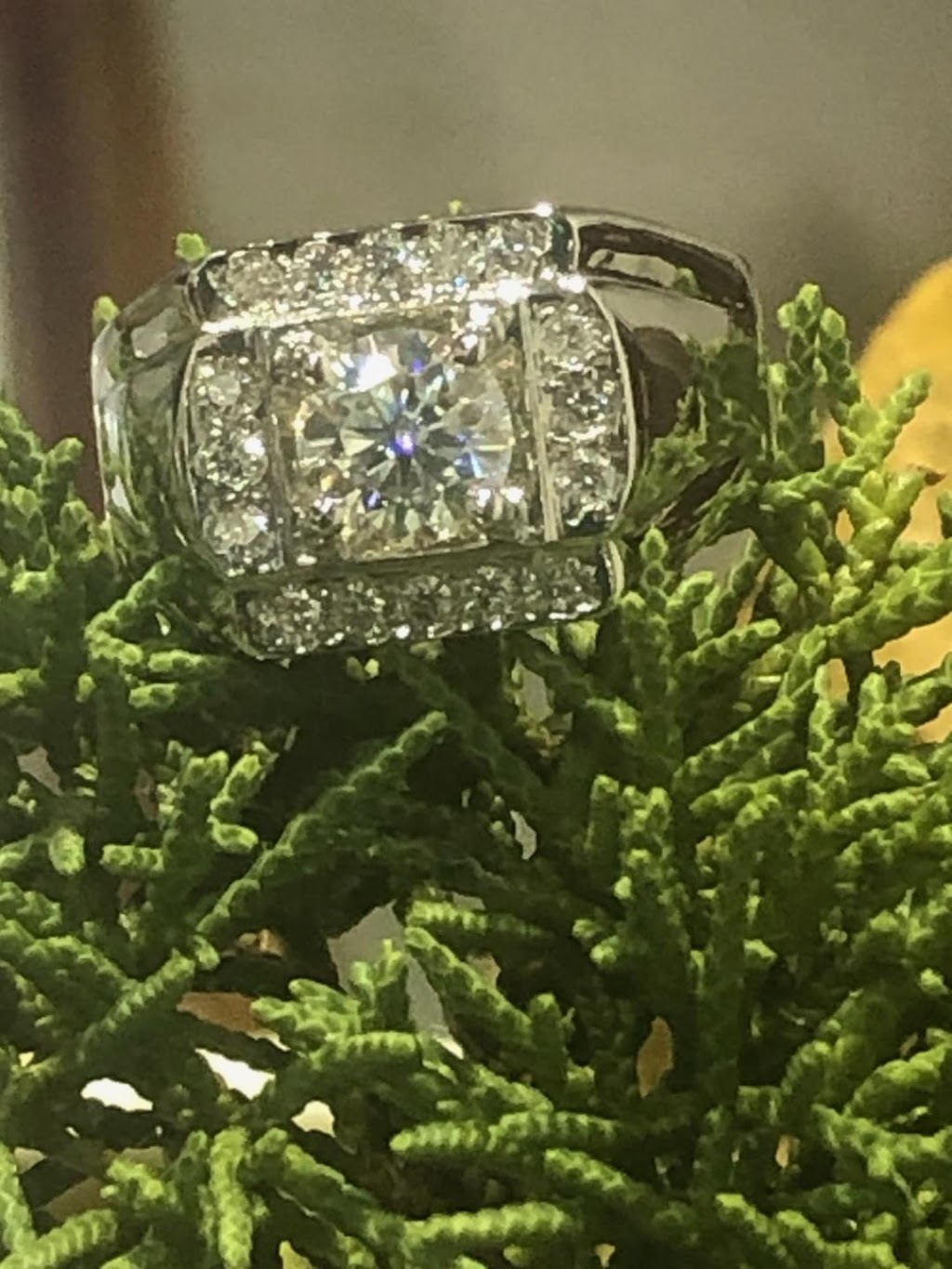 Master Goldsmith Ltd. | 14357 104 Ave #105, Surrey, BC V3T 1Y1, Canada | Phone: (604) 588-5435