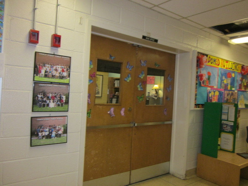 Church Street Junior Public School | 83 Alexander St, Toronto, ON M4Y 1B7, Canada | Phone: (416) 393-1250